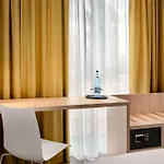 Super 8 By Wyndham اوغسبورغ