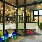 Super 8 By Wyndham فندق 3*