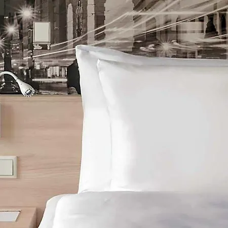 Super 8 By Wyndham 酒店