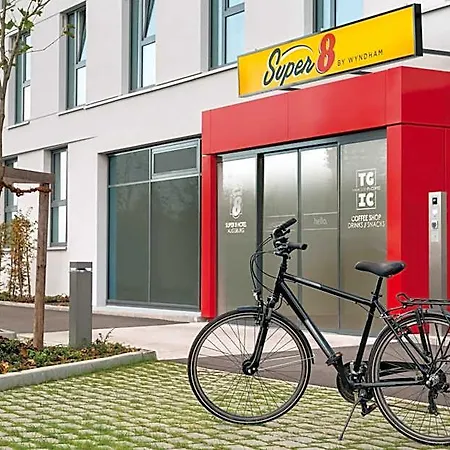 Super 8 By Wyndham 酒店 3*
