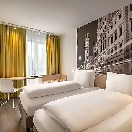 Super 8 By Wyndham 3* Augsburgo