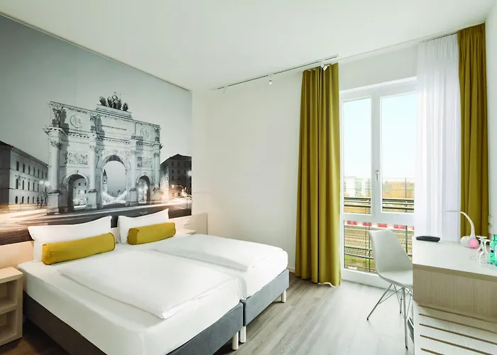 Super 8 By Wyndham Hotel